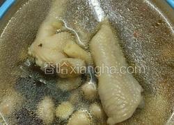 红枣花生凤爪汤(电饭煲)