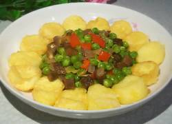 玉子豆腐酿腊香青豆