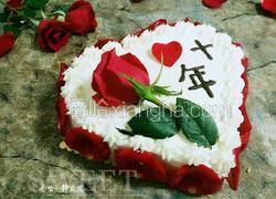 玫瑰花爱心蛋糕