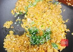 辣白菜炒饭的做法图解7