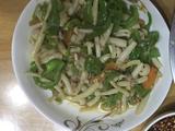 家常白雪菇炒青椒