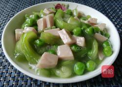 豌豆蛋清肠烩丝瓜的做法图解9