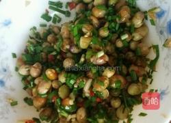 韭菜拌菜黄豆的做法图解5