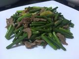 蒜苔炒牛肉