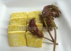 香椿煎豆腐