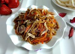 黄花菜炒肉丝
