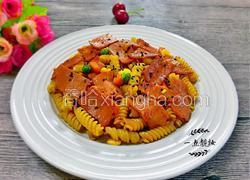 培根炒螺旋意面
