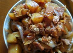 腊肉烧土豆