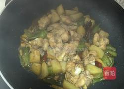 土豆烧鸡饭的做法图解10