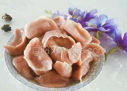 甜菜汁面饺子
