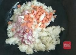 酱油炒饭的做法图解4