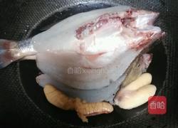 红烧鲈鱼的做法图解3