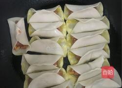 玉米鲜肉锅贴的做法图解11
