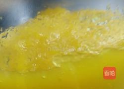 自制果酱(菠萝果酱)的做法图解1