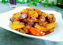 土豆胡萝卜烧牛腩