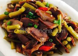 酸豆角拌鸭胗