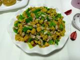 榆钱玉米饼炒肉丁