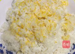 虾仁炒饭的做法图解1