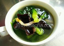 榨菜木耳青菜汤