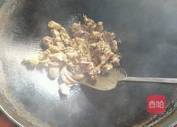 酸菜烧鸡的做法图解4