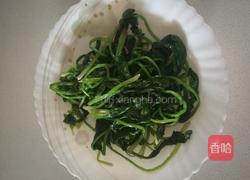 菠菜拌南瓜丁的做法图解4