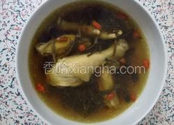 茶树菇鸡汤