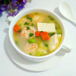 虾仁豆腐毛豆汤的做法[图]