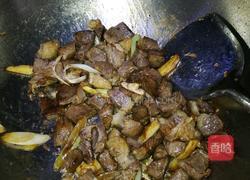 土豆烧牛肉的做法图解4