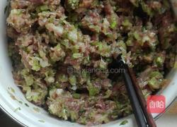 芹菜猪肉饺子的做法图解8