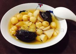 莲子山药红枣糖水