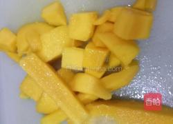 三层芒果奶油的做法图解1