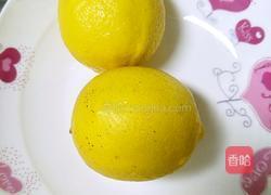柠檬蜜的做法图解1