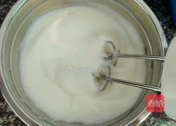 六寸戚风蛋糕（普通面粉版）的做法图解7