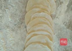 韭菜鸡蛋饺子的做法图解12