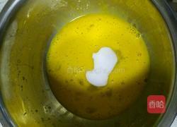 蛋黄小饼干的做法图解3