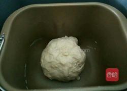 红豆沙小面包的做法图解2