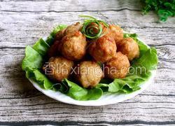 酥炸猪肉丸子