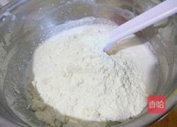 淡奶油奶香蜂蜜吐司(中种法)的做法图解3