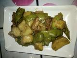 肉炖豆角土豆