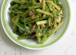 芹菜青椒炒肉丝