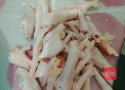 凉拌鸡爪的做法图解1