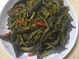 酸豆角炒泥鳅