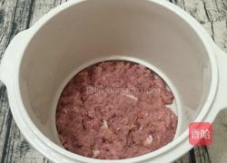 猴头菇鱼胶莲子炖瘦肉汤的做法图解6