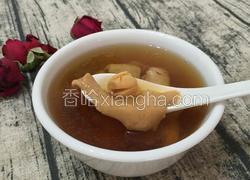 猴头菇鱼胶莲子炖瘦肉汤