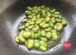 素炒玉米笋蚕豆的做法图解5