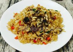 海苔粉松子仁鳗鱼炒饭