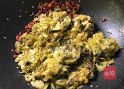 炒酸菜的做法图解7