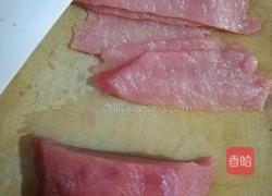 菠萝咕噜肉的做法图解1