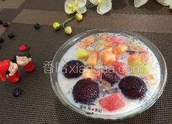 糖桂花牛奶水果捞