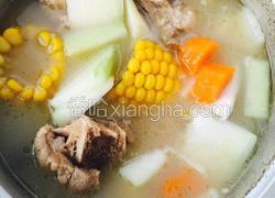 玉米冬瓜山药筒骨汤